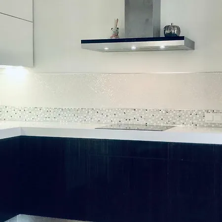 Astra Lux شقة