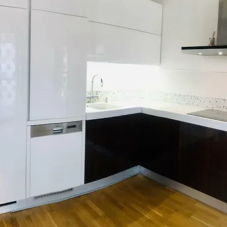 Astra Lux ريغا
